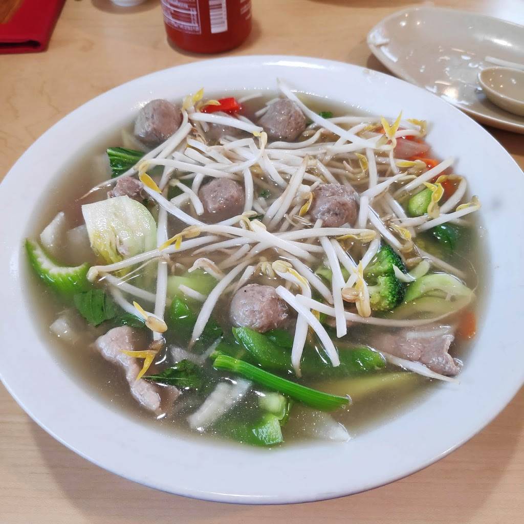 Phở Việt Nam 999 Oshawa | restaurant | 299 King St W, Oshawa, ON L1J 2J8, Canada | 9057288999 OR +1 905-728-8999