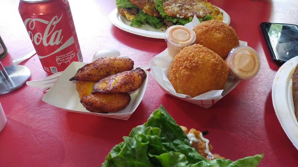 The Jibarito Stop | restaurant | 1630-1698 W 18th St, Chicago, IL 60608, USA | 3129880585 OR +1 312-988-0585