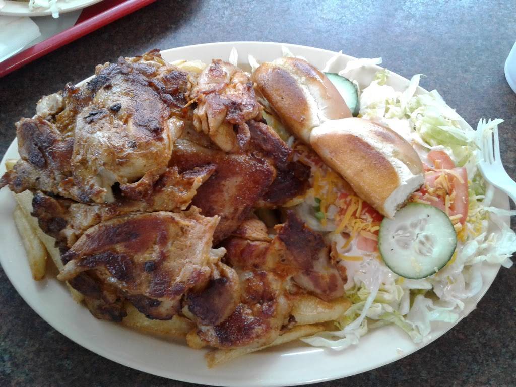 Tams Burgers | restaurant | 1201 Rosecrans Ave, Compton, CA 90222, USA | 3105378478 OR +1 310-537-8478