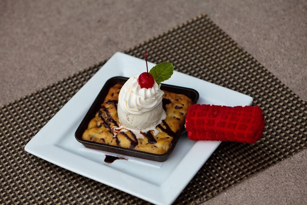 Hot Tuna Bar & Grill | restaurant | 2817 Shore Dr, Virginia Beach, VA 23451, USA | 7574812888 OR +1 757-481-2888