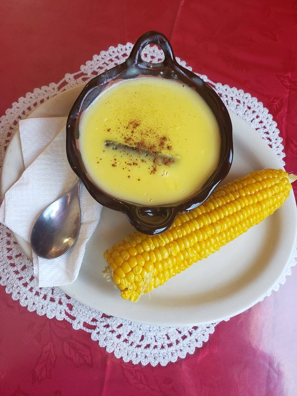 Dora’s Pupuseria | restaurant | 1802 Orange Ave, Fort Pierce, FL 34950, USA | 7726721745 OR +1 772-672-1745