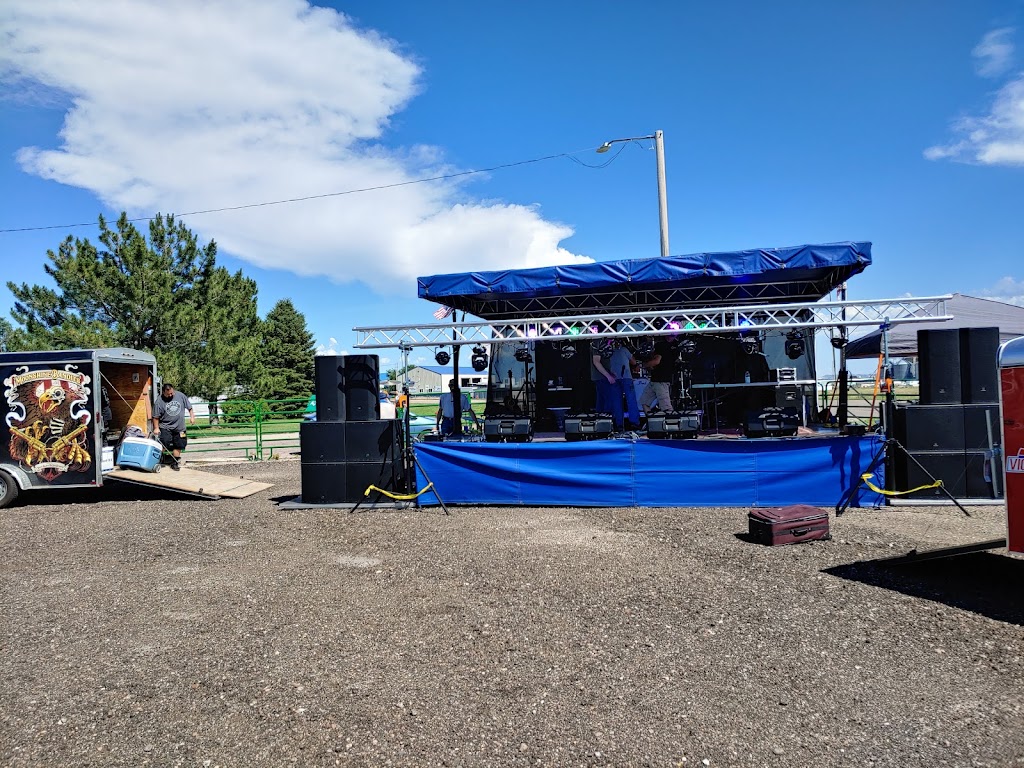 Oregon Trail Roadhouse | restaurant | 310 M St, Gering, NE 69341, USA | 3086332046 OR +1 308-633-2046