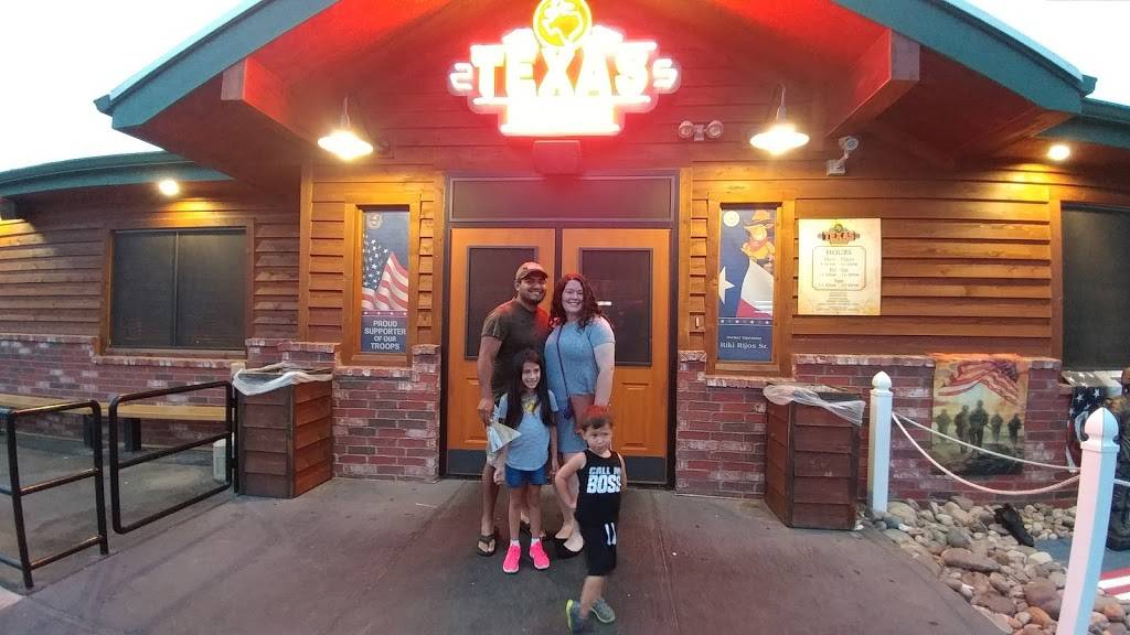 Texas Roadhouse | restaurant | 2817 S Interstate 35, Denton, TX 76205, USA | 9402437427 OR +1 940-243-7427