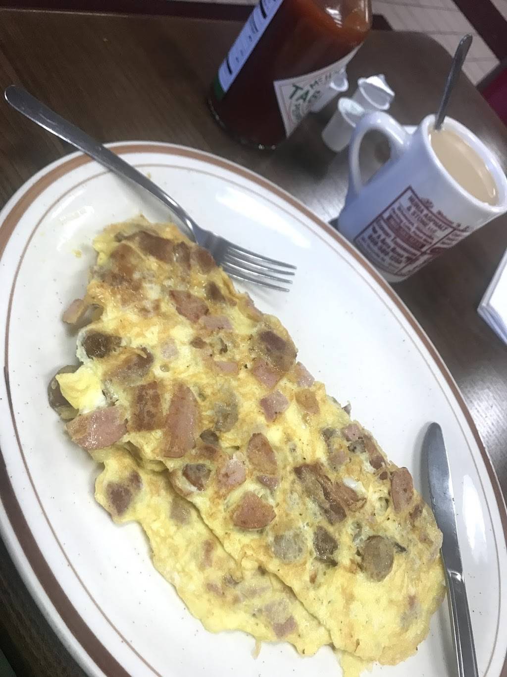 Riverside Restaurant Bristol | restaurant | 170 Riverside Ave, Bristol, CT 06010, USA | 8605827009 OR +1 860-582-7009