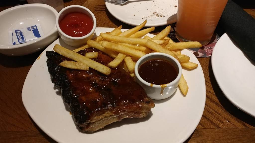 Outback Steakhouse | restaurant | 5455 Coventry Ln, Fort Wayne, IN 46804, USA | 2604599206 OR +1 260-459-9206