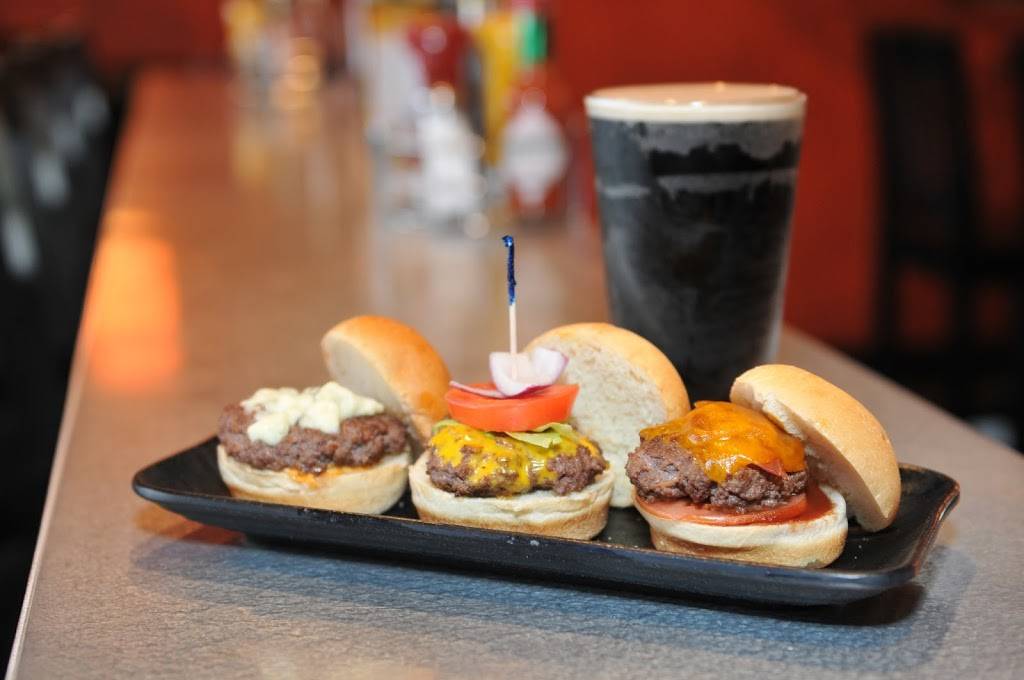 Two Bucks | restaurant | 36931 Detroit Rd, Avon, OH 44011, USA | 4409378647 OR +1 440-937-8647