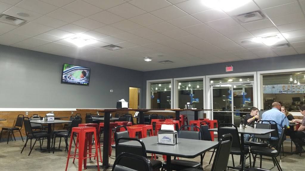 Sonic Drive-In | restaurant | 15 Russell Ave, Warrior, AL 35180, USA | 2055436927 OR +1 205-543-6927