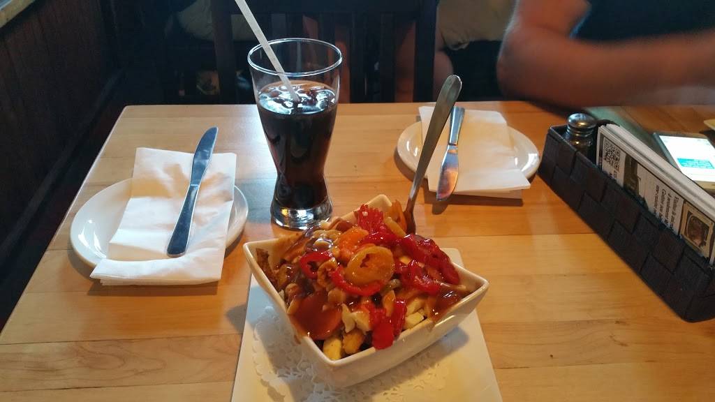 Microbrasserie St-Arnould | restaurant | 435 Rue des Pionniers, Mont-Tremblant, QC J8E 2S1, Canada | 8194251262 OR +1 819-425-1262