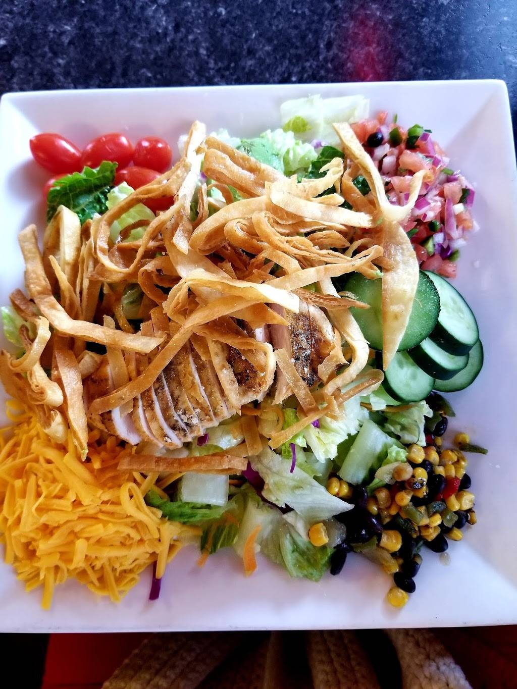 ZoGos Sports Grill & Video Gaming | restaurant | 2325 Sheridan Rd, Zion, IL 60099, USA | 2247897332 OR +1 224-789-7332