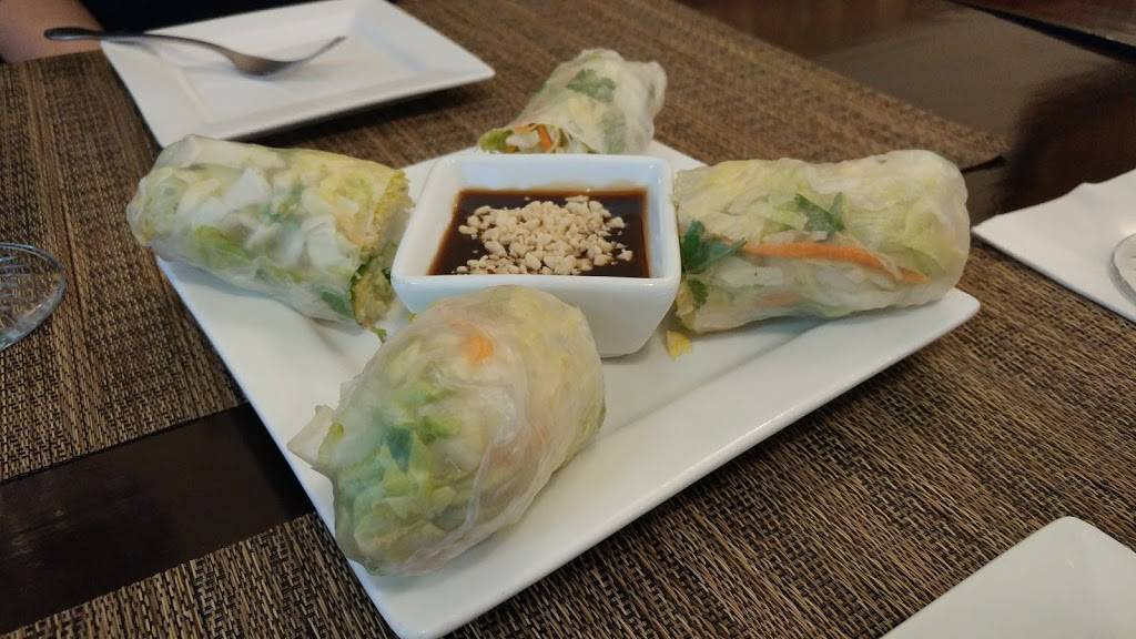 Siam Thai Restaurant | restaurant | 4819 W National Ave, Milwaukee, WI 53214, USA | 4146727426 OR +1 414-672-7426