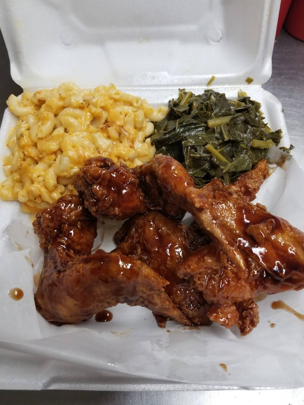 Gloria Annes Best Kept Secret | restaurant | 1932, 267 14th Ave, Newark, NJ 07103, USA | 8622377821 OR +1 862-237-7821