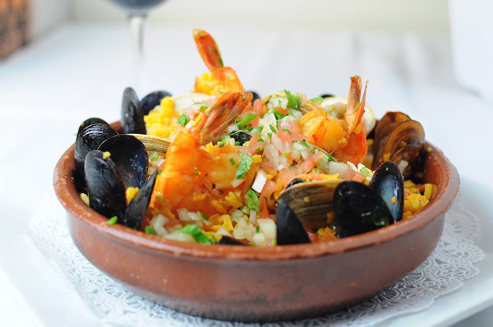 El Coyote | restaurant | 2, 70-09 Austin St, Forest Hills, NY 11375, USA | 7182680777 OR +1 718-268-0777