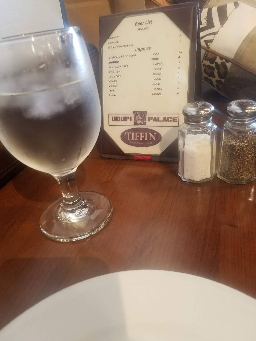 Udupi Palace | restaurant | 1341 University Blvd E, Takoma Park, MD 20912, USA | 3014343772 OR +1 301-434-3772