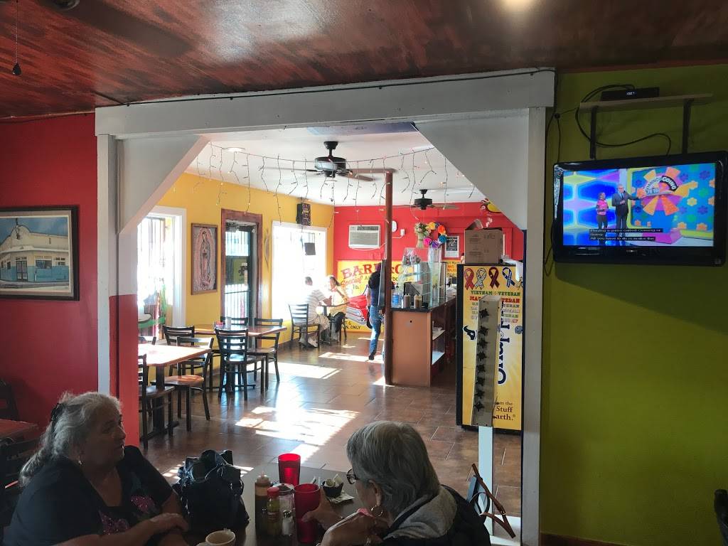 Susanas Mexican Restaurant And Catering | restaurant | 2223 S Zarzamora St, San Antonio, TX 78207, USA | 2103689340 OR +1 210-368-9340