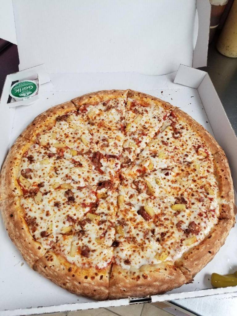 Papa Johns Pizza | restaurant | 411 Furrows Rd, Holbrook, NY 11741, USA | 6314717272 OR +1 631-471-7272