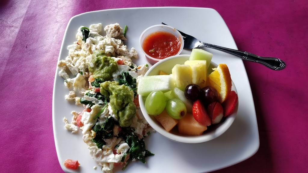 Berry Fresh Cafe | cafe | 1718 St Lucie W Blvd, Port St. Lucie, FL 34986, USA | 7723365291 OR +1 772-336-5291