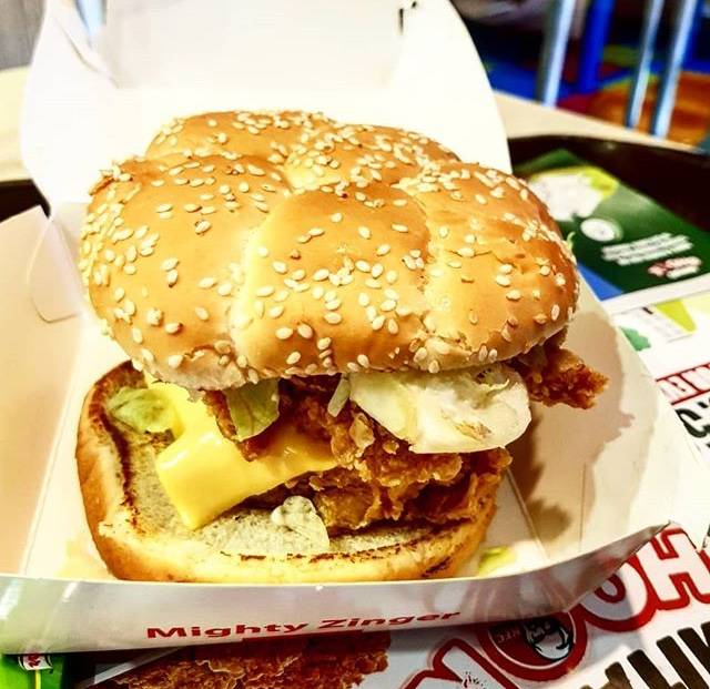 KFC | restaurant | 4691 W Ann Rd, North Las Vegas, NV 89031, USA | 7028010132 OR +1 702-801-0132