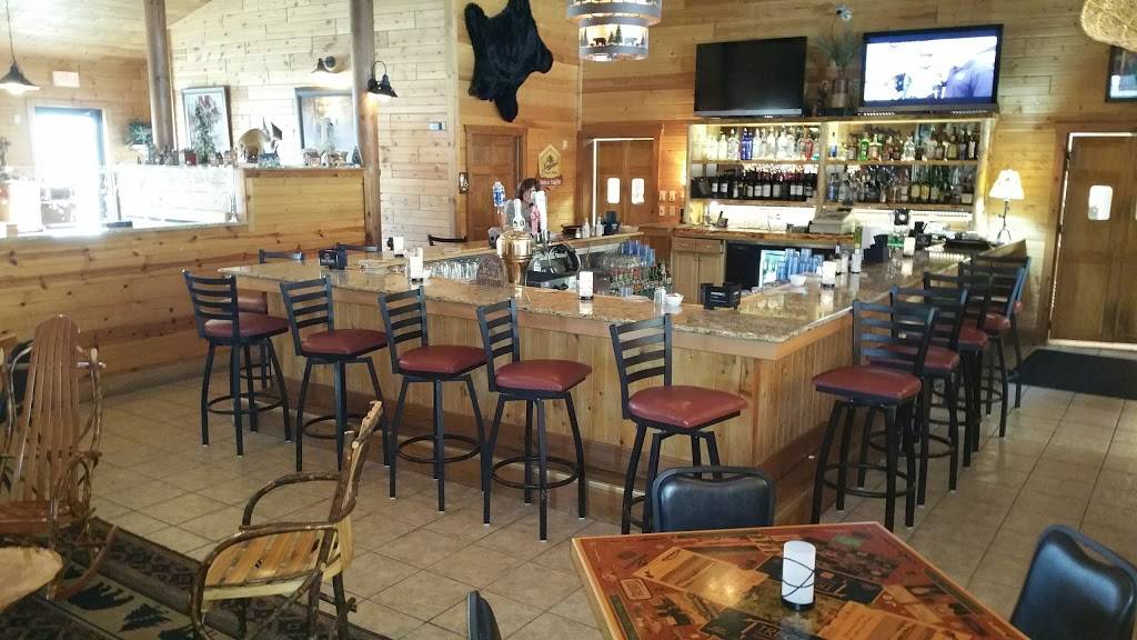Suzys Steak & Seafood House | restaurant | 2701 County Rd CX, Portage, WI 53901, USA | 6087428400 OR +1 608-742-8400