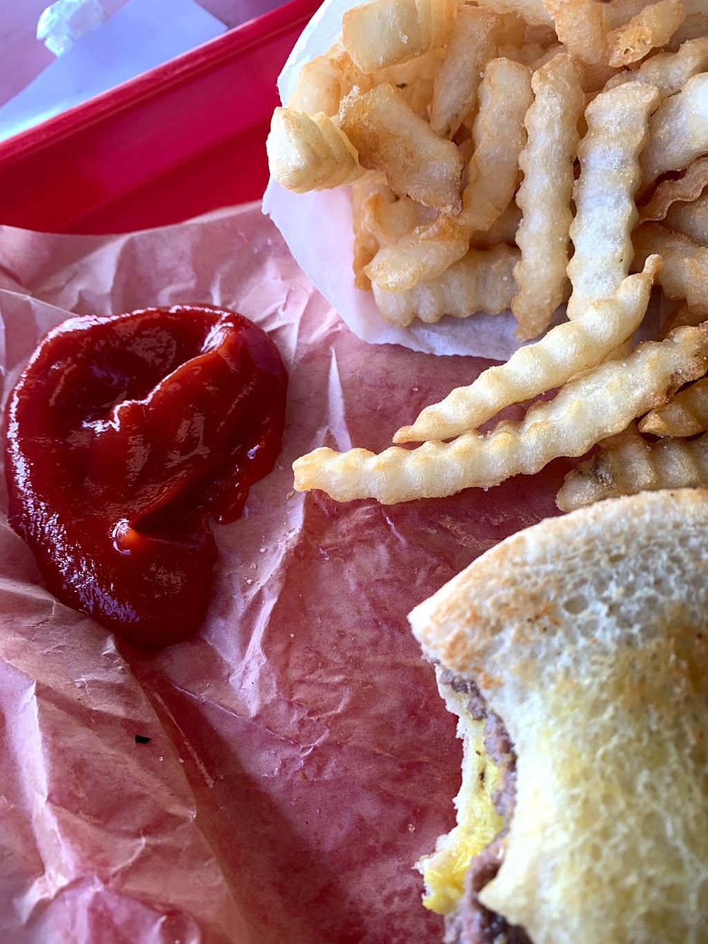 Dog-N-Shake | restaurant | 1706 E Central Ave, Wichita, KS 67214, USA | 3162621961 OR +1 316-262-1961