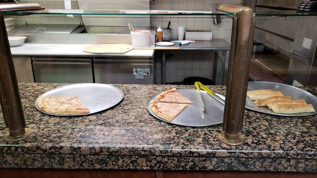 Carusos Pizza & Pasta Italian Eatery | restaurant | 120 E Market St, Georgetown, DE 19947, USA | 3028567666 OR +1 302-856-7666