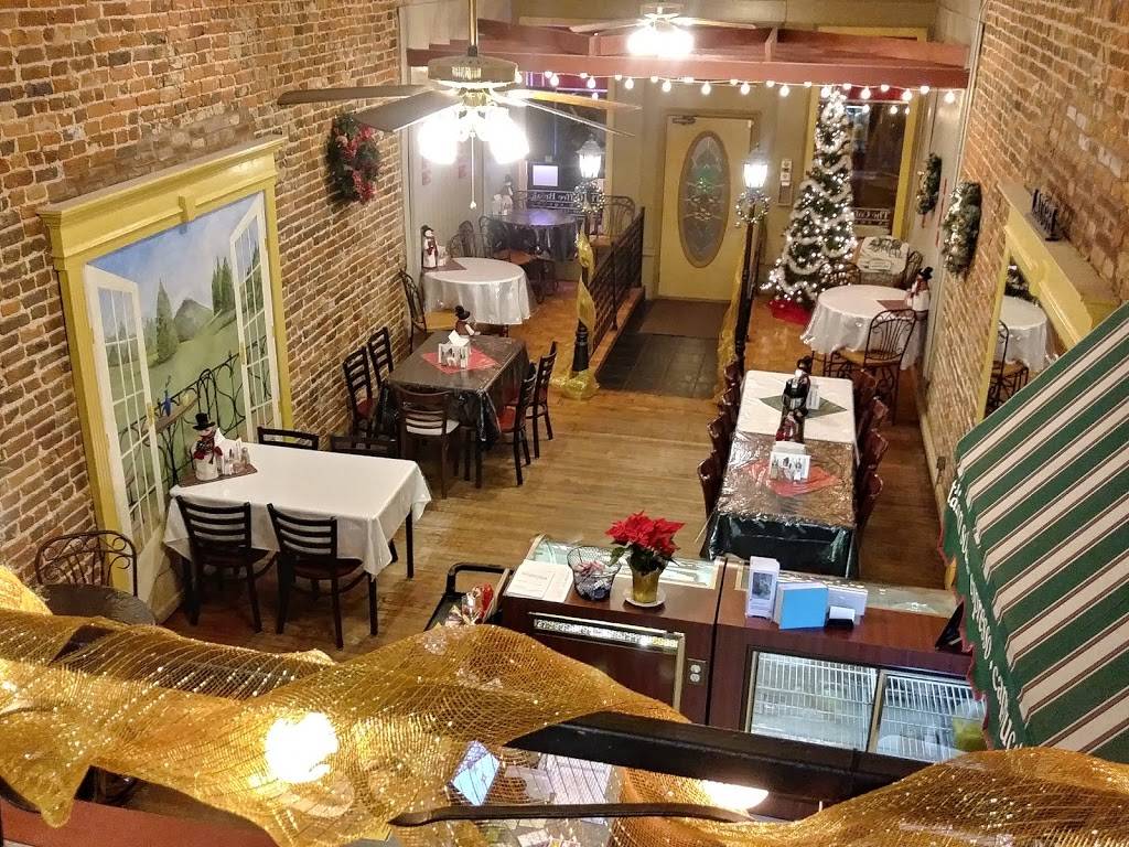 The Coffee Break On The Square | cafe | 121 South Side Square, Shelbyville, TN 37160, USA | 9316802552 OR +1 931-680-2552