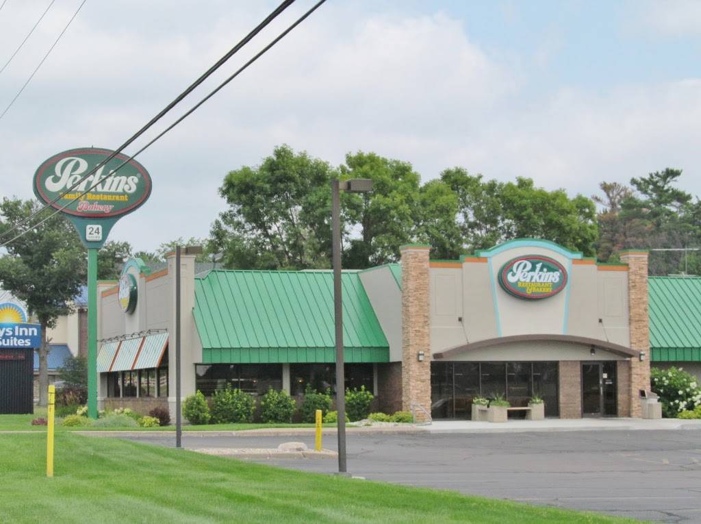 Perkins Restaurant & Bakery | restaurant | 143 Division St N, Stevens Point, WI 54481, USA | 7153415044 OR +1 715-341-5044