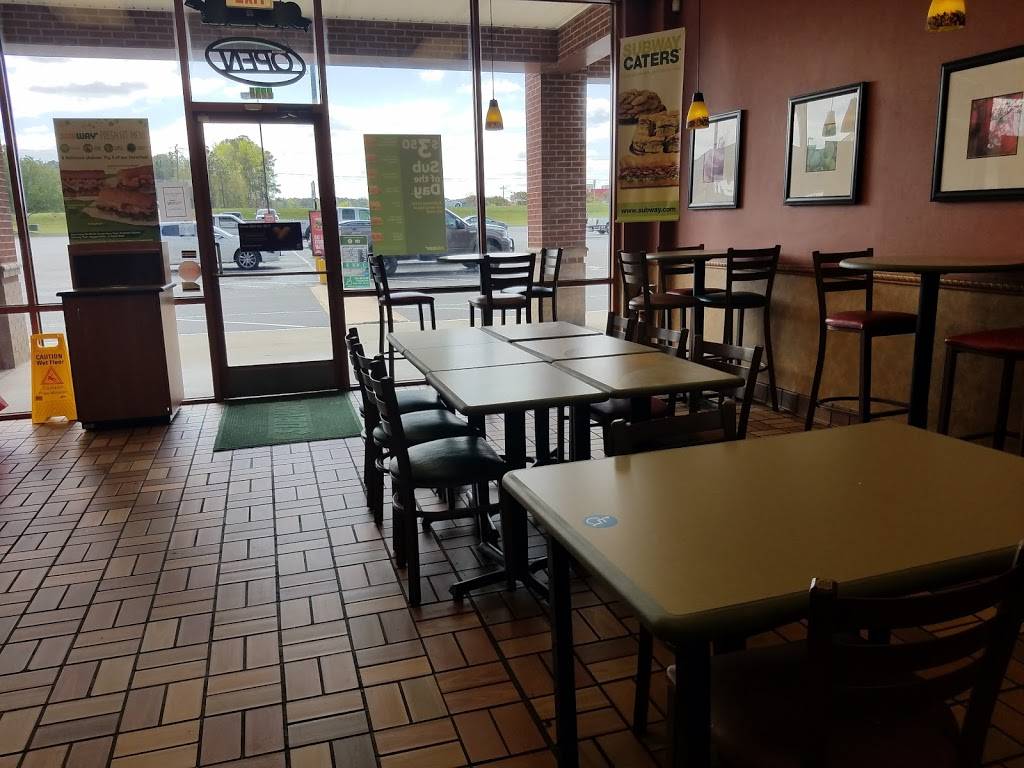 Subway | restaurant | 2238 Jefferson Davis Hwy, Sanford, NC 27330, USA | 9197772990 OR +1 919-777-2990