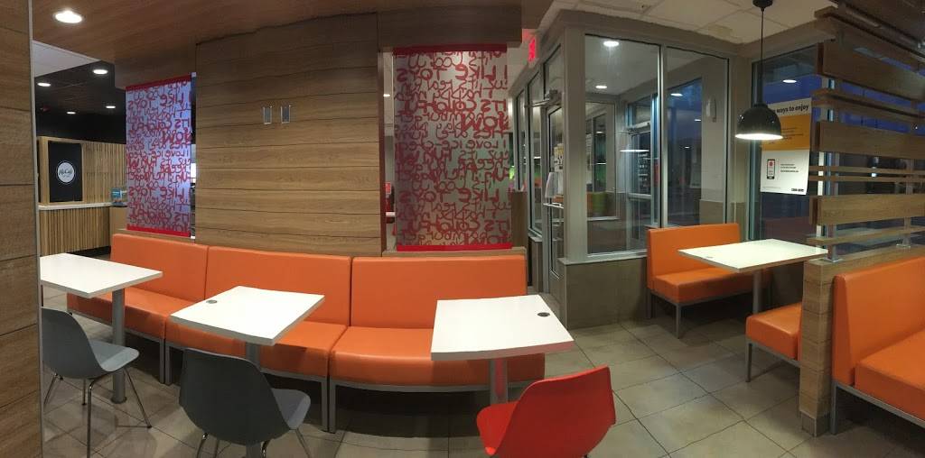 McDonalds | cafe | 3250 E Chestnut Expy, Springfield, MO 65804, USA | 4178328921 OR +1 417-832-8921