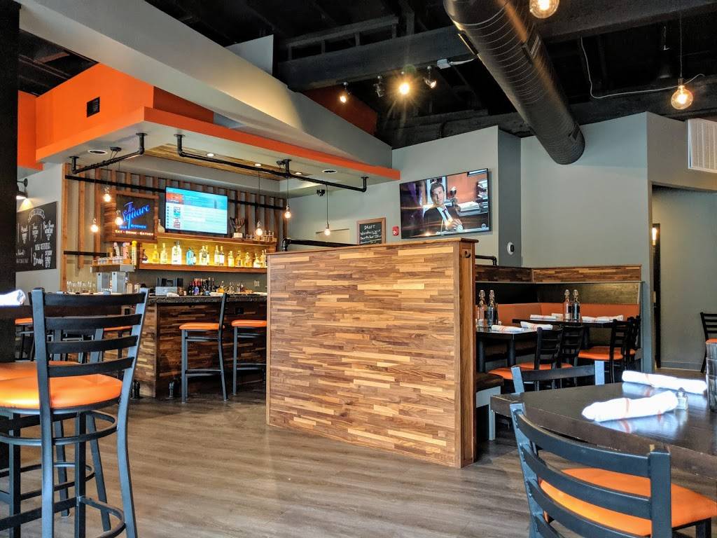 The Square Kitchen & Bar | restaurant | 1 Pond St, Sharon, MA 02067, USA | 7818677979 OR +1 781-867-7979