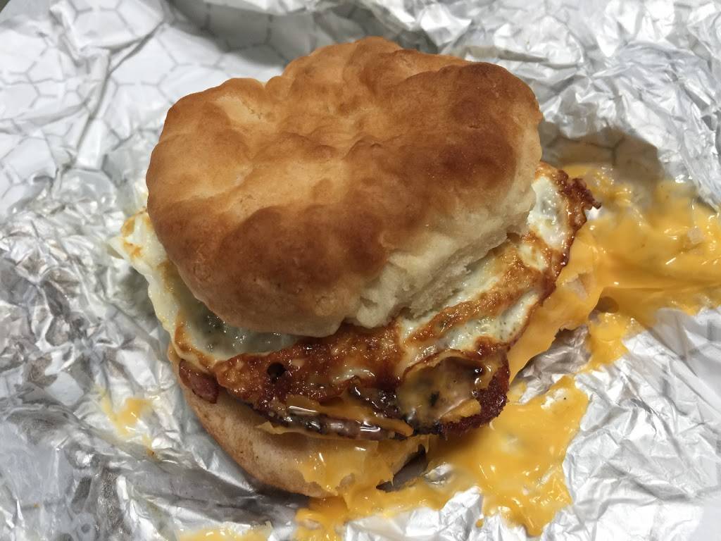 Exxon | restaurant | 3990 US-70, New Bern, NC 28560, USA | 2526334558 OR +1 252-633-4558