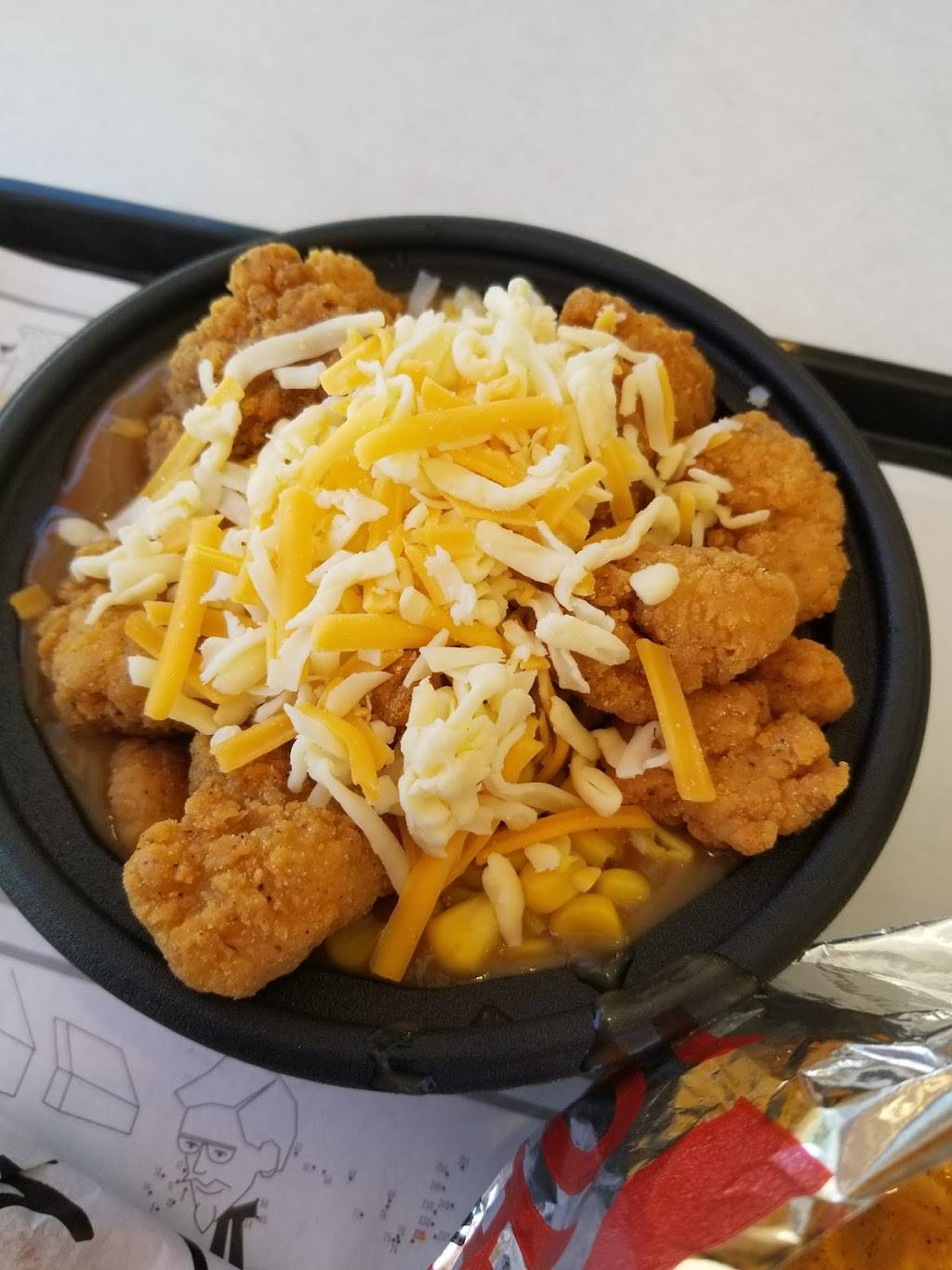 KFC | restaurant | 211 Robert Smalls Pkwy, Beaufort, SC 29906, USA | 8439822900 OR +1 843-982-2900