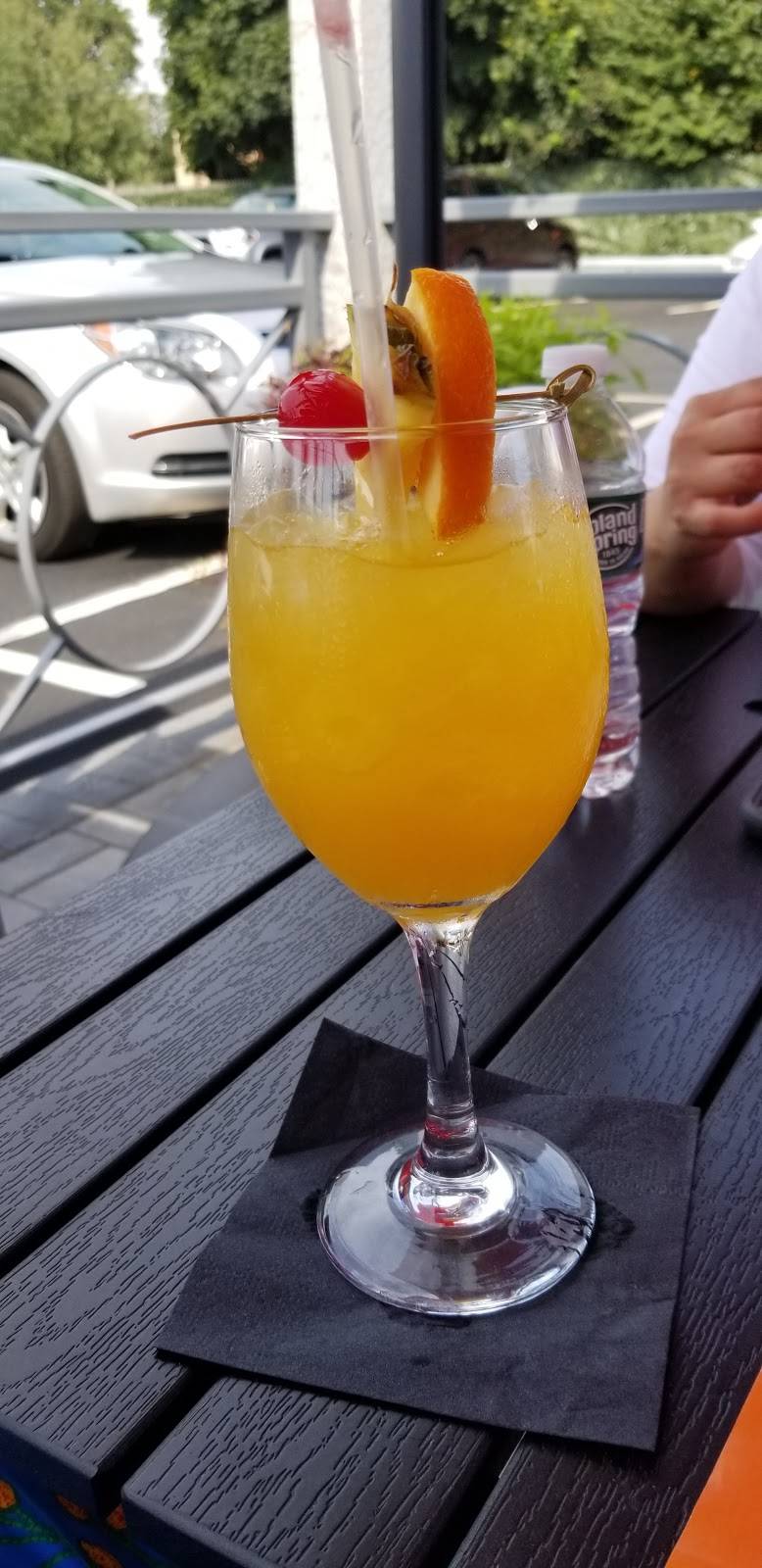 Mamajuana Restaurant Lounge | restaurant | 118 S Union St, Lawrence, MA 01843, USA | 9782088438 OR +1 978-208-8438