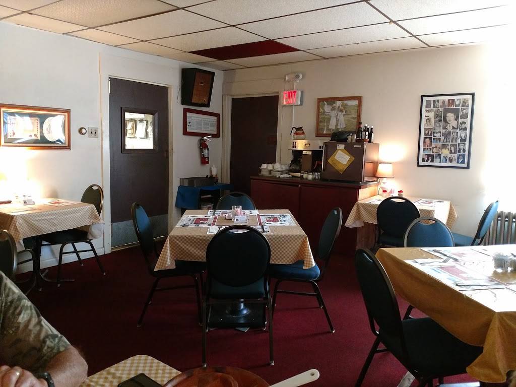 Merrills Colonial Inn | restaurant | 1309 Rte 50, Mays Landing, NJ 08330, USA | 6096252393 OR +1 609-625-2393