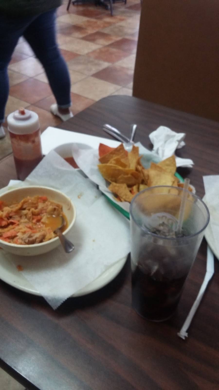 Tink A Tako 7 | restaurant | 703 US-90 E, Castroville, TX 78009, USA | 8305383970 OR +1 830-538-3970