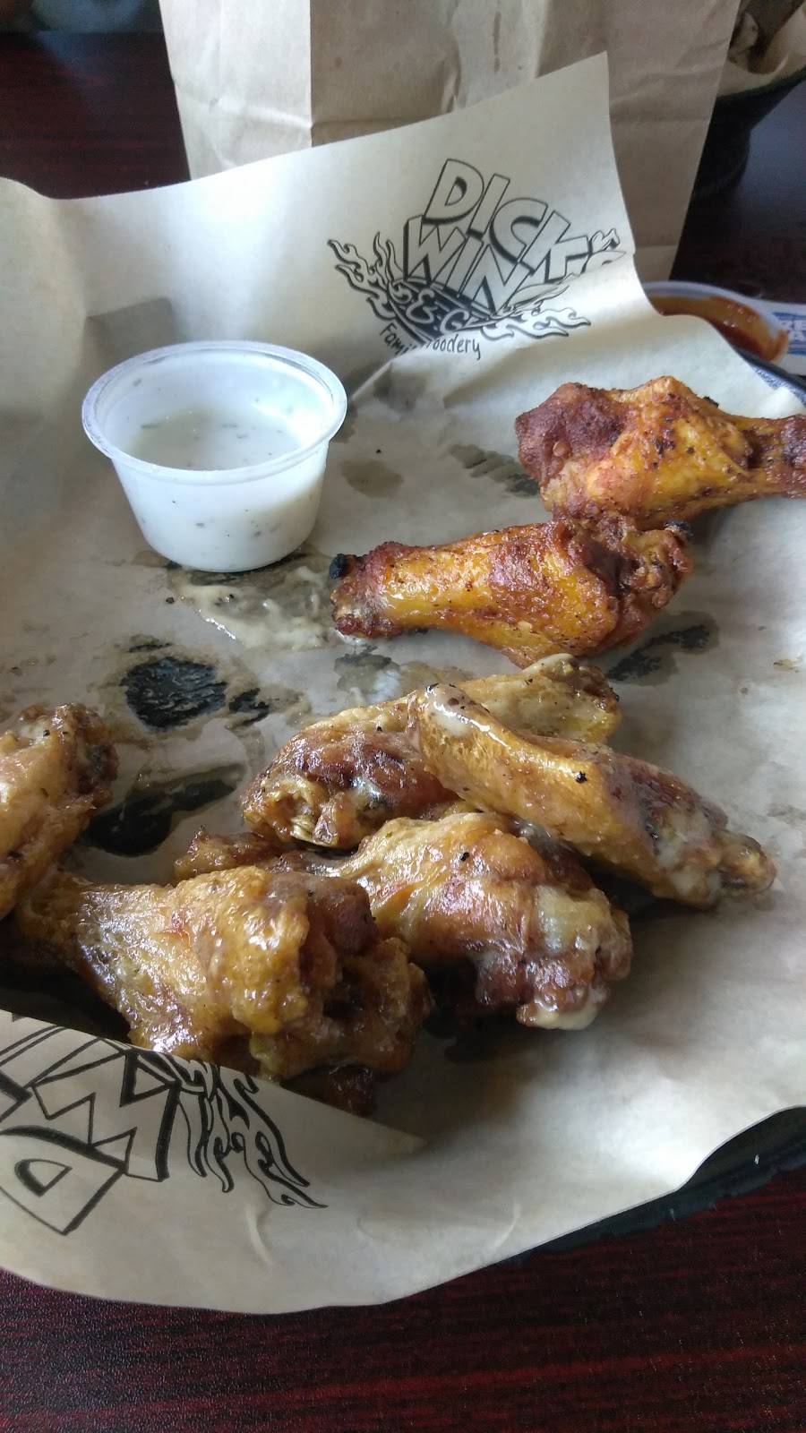 Dicks Wings And Grill Mayport | restaurant | 2434 Mayport Rd, Jacksonville, FL 32233, USA | 9043724539 OR +1 904-372-4539