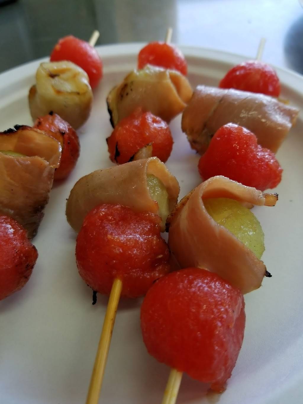 Ryans Urban Bistro | restaurant | 10300 Johns Creek Rd, Loami, IL 62661, USA | 2174143659 OR +1 217-414-3659