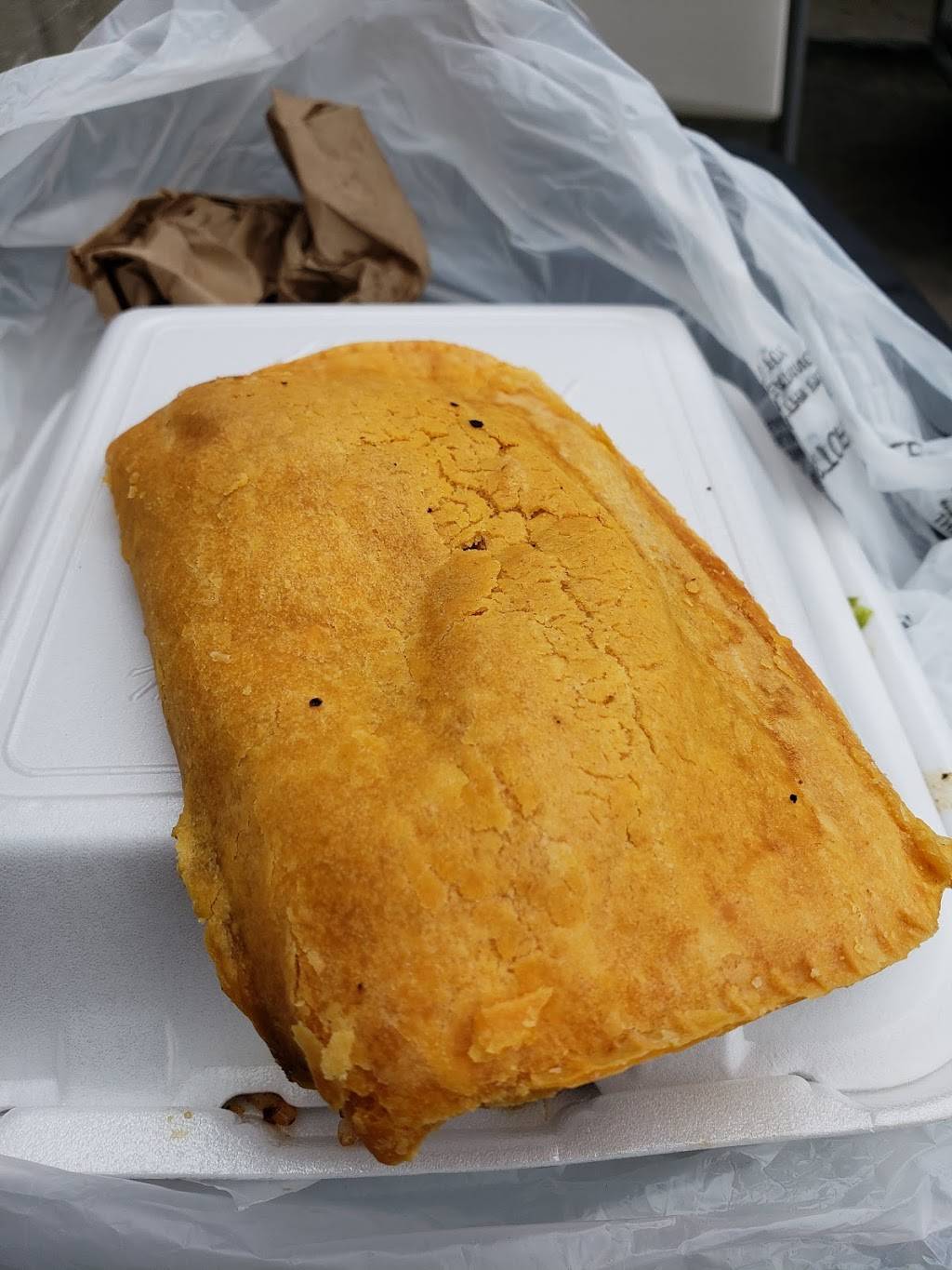 Hungry Joes Jamaican Restaurant | restaurant | 1100 N La Brea Ave #100, Inglewood, CA 90302, USA | 3106749510 OR +1 310-674-9510