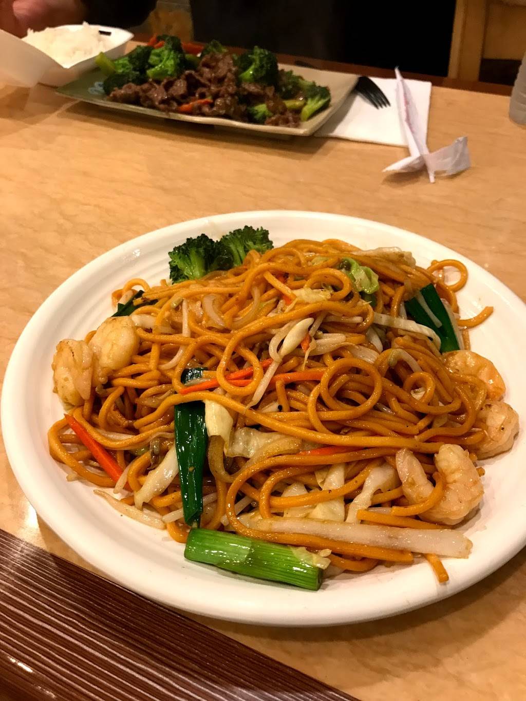 Huli Huli Hawaiian Grill | restaurant | 2367, 11540 Hawthorne Blvd # A, Hawthorne, CA 90250, USA | 3106757735 OR +1 310-675-7735