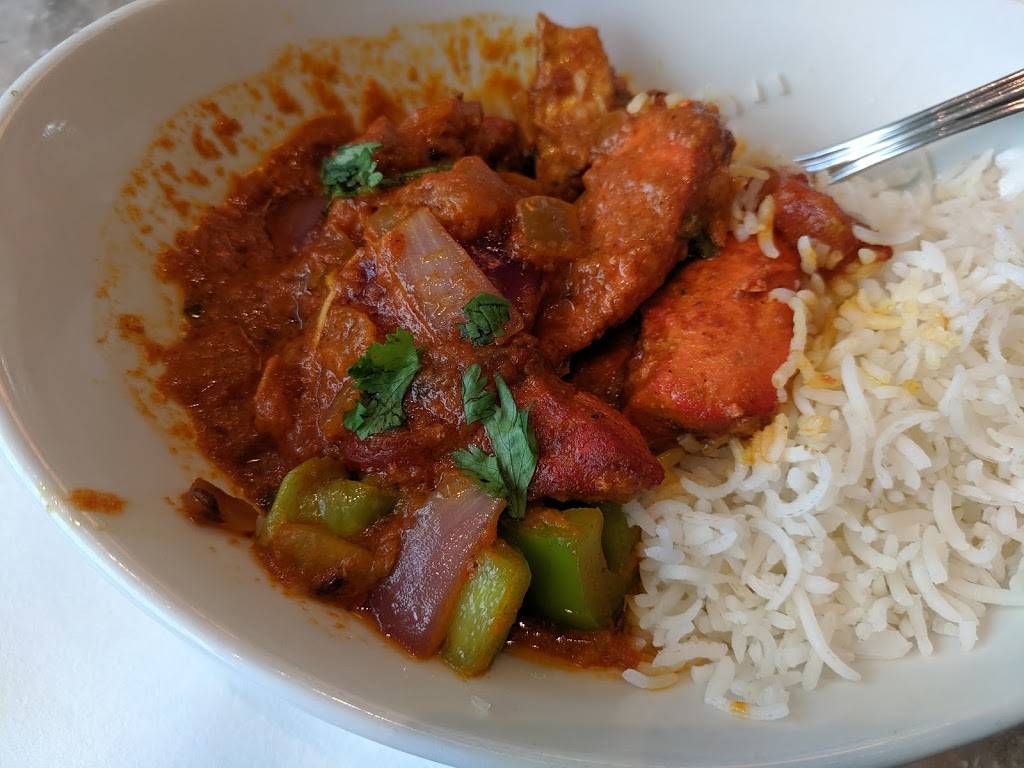 Marathi | restaurant | 6301 Silver Dart Dr, Mississauga, ON L4W 1S9, Canada | 4167762865 OR +1 416-776-2865