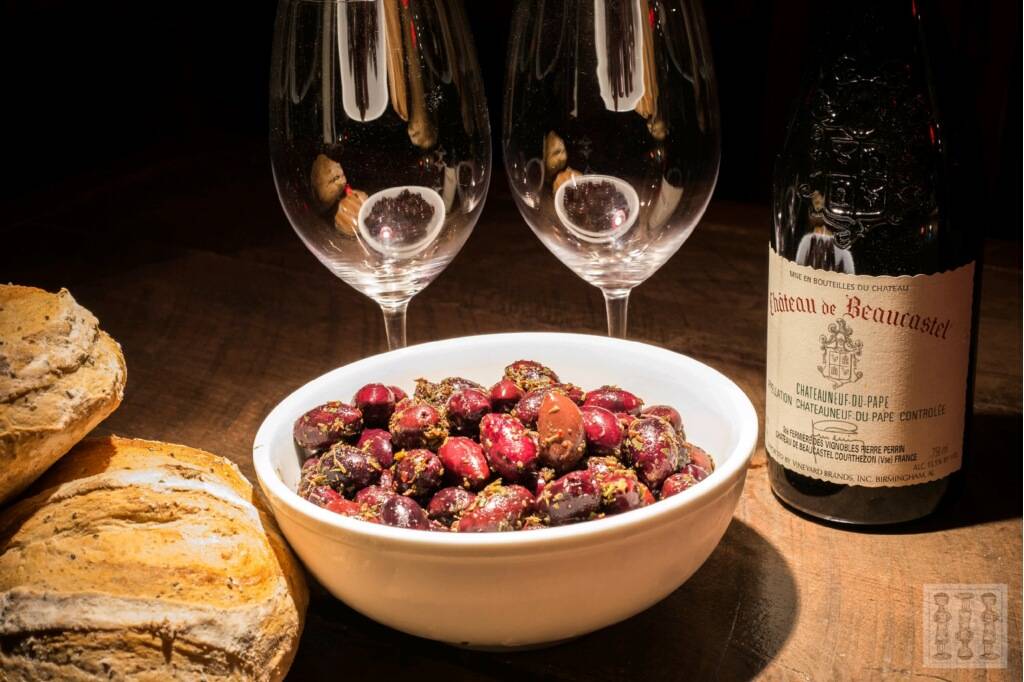 Black Olive | restaurant | 814 S Bond St, Baltimore, MD 21231, USA | 4102767141 OR +1 410-276-7141