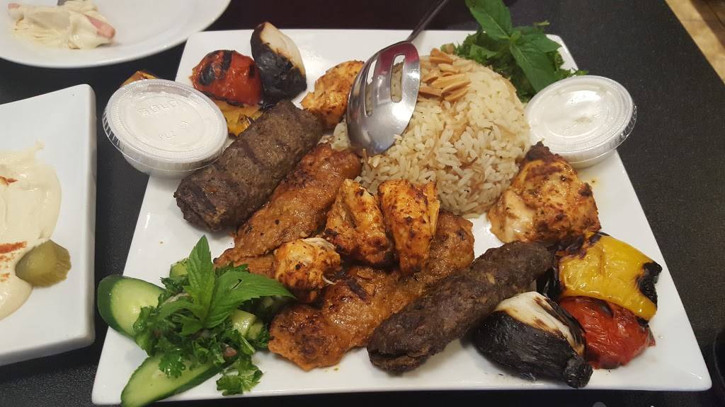 Kabobgy Manning | restaurant | 13300 Tecumseh Rd E, Windsor, ON N8N 3T4, Canada | 5197399889 OR +1 519-739-9889