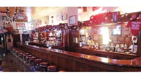 Stanleys | restaurant | 4258 S Ashland Ave, Chicago, IL 60609, USA | 7739270033 OR +1 773-927-0033