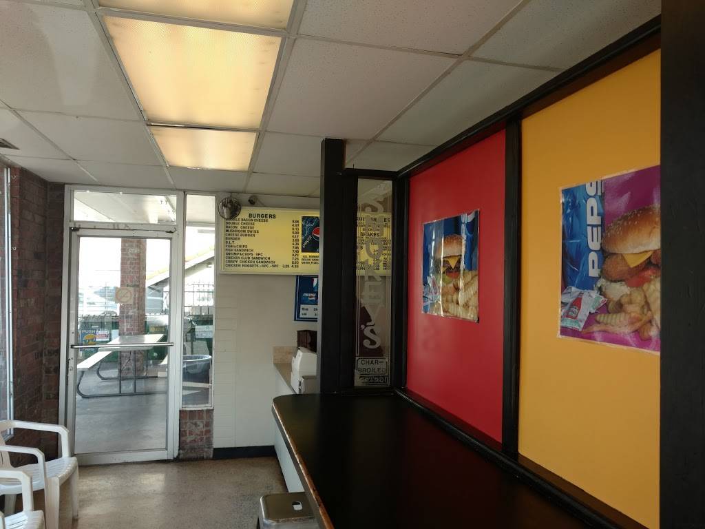 Smokeys Char-Broiled | restaurant | 12806 1st Ave S, Burien, WA 98168, USA | 2062422550 OR +1 206-242-2550