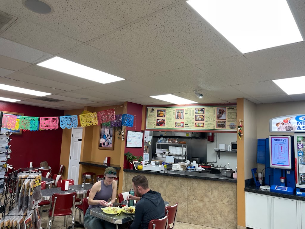 LOS PLEBES MEXICAN FOOD | restaurant | 795 E 700 S, St. George, UT 84770, USA | 4356569146 OR +1 435-656-9146