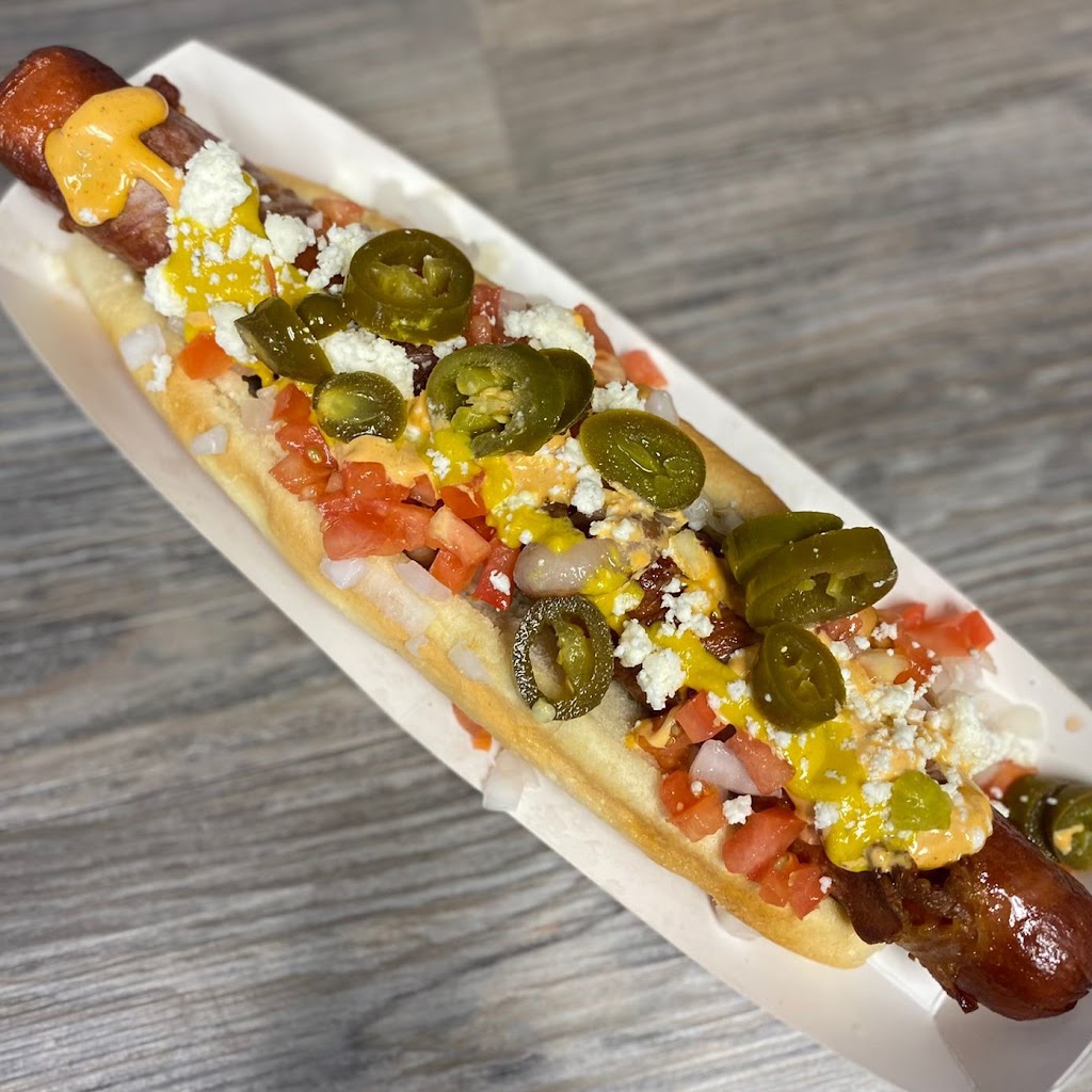 Foodie Club | restaurant | 400 AZ-64, Grand Canyon Village, AZ 86023, USA | 9286383115 OR +1 928-638-3115