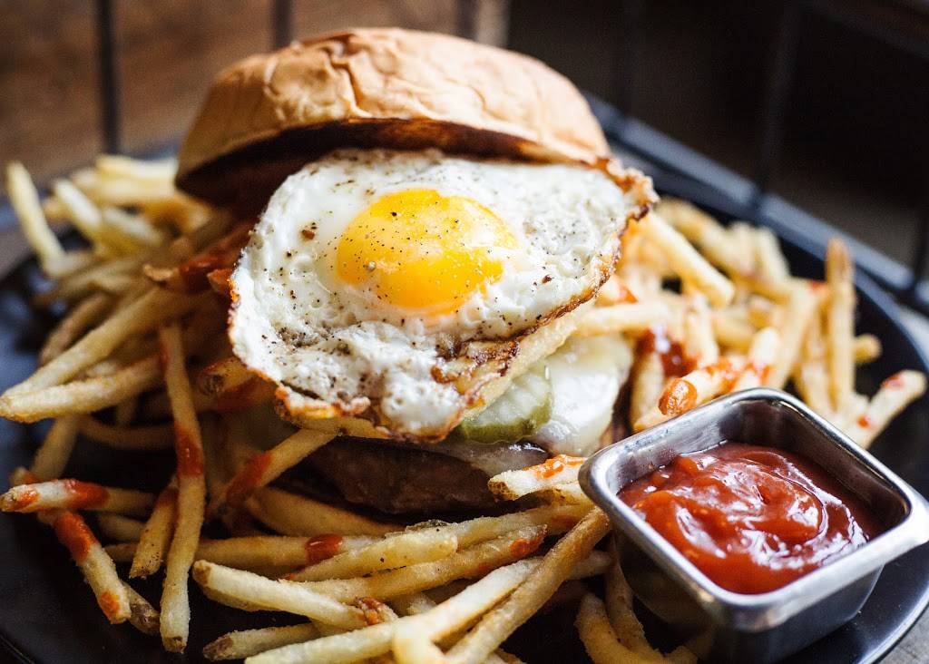 Gerties Bar | restaurant | 507 12th Ave S fl 1, Nashville, TN 37203, USA | 6152511404 OR +1 615-251-1404