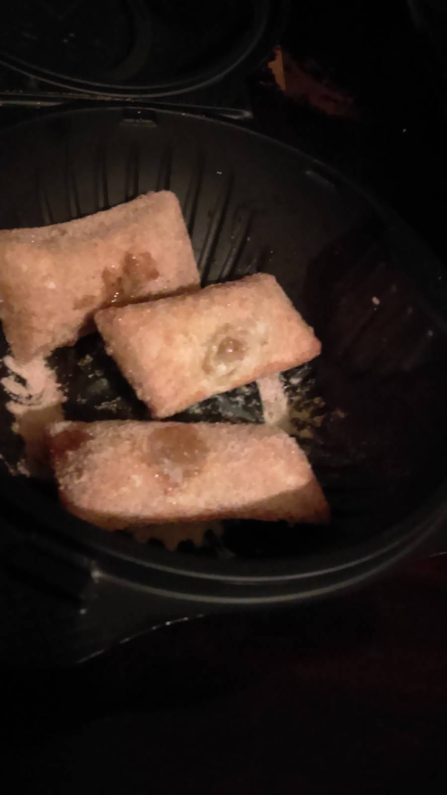 Pizza Hut | restaurant | 3220 Crain Hwy, Waldorf, MD 20603, USA | 3016455333 OR +1 301-645-5333