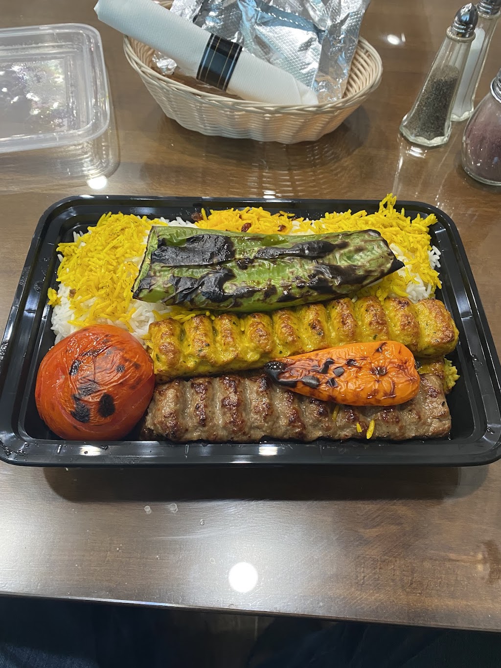 La Vie Bistro | restaurant | 12863 Sherman Way, North Hollywood, CA 91605, USA | 8188183333 OR +1 818-818-3333