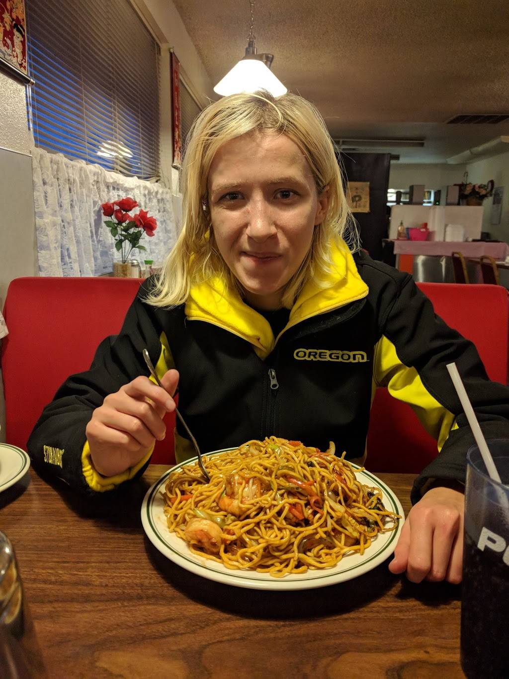 Ho Ho Chinese Restaurant | restaurant | 88114 Territorial Hwy, Veneta, OR 97487, USA | 5419357833 OR +1 541-935-7833