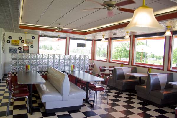 Drive In Restaurant - Grantsburg, WI | restaurant | 133 WI-70, Grantsburg, WI 54840, USA | 7154632056 OR +1 715-463-2056